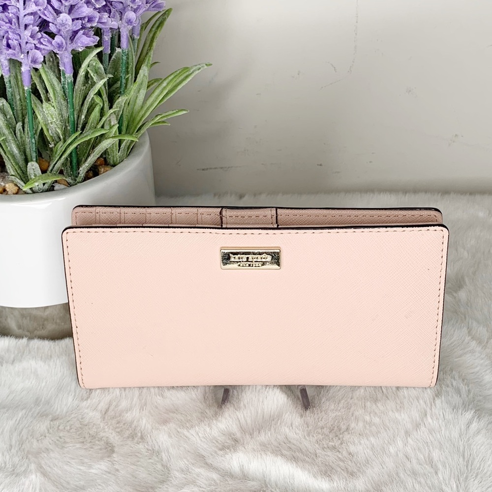Kate Spade Pink Laurel Way Stacy Bifold Wallet